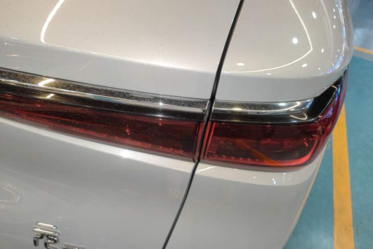 Used BYD Yuan PLUS 2024 Honor Edition 510KM Leading Model Right Rear Taillight