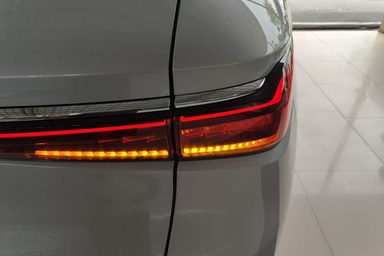 Used BYD Yuan PLUS 2024 Honor Edition 430KM Beyond Model Right Rear Taillight