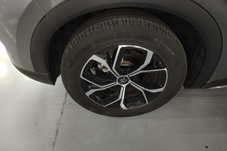 Used BYD Yuan PLUS 2024 Honor Edition 430KM Beyond Model Right Rear Wheel Hub
