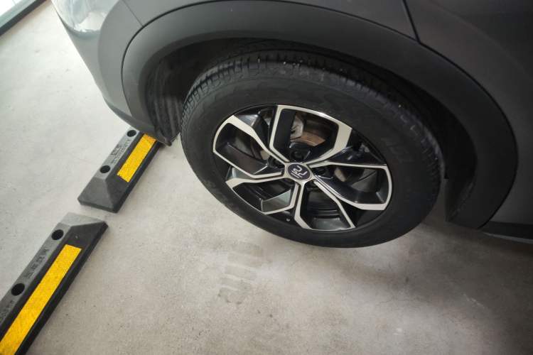 Used BYD Yuan PLUS 2024 Honor Edition 510KM Leading Model Right Rear Wheel Hub