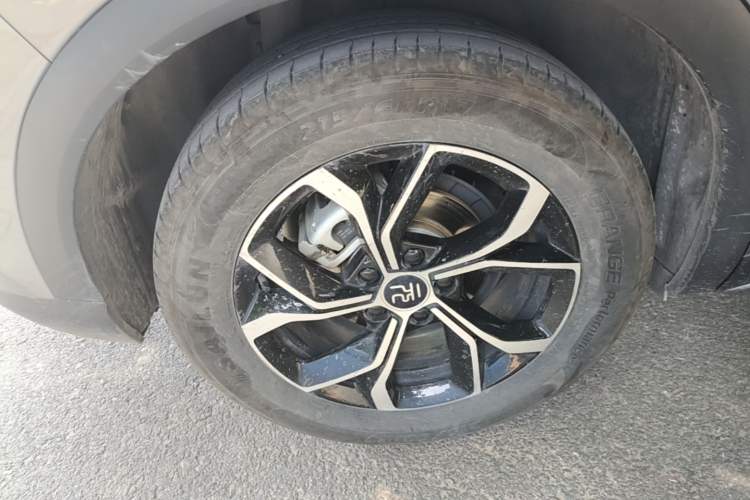 Used BYD Yuan PLUS 2024 Honor Edition 430KM Beyond Model Right Rear Wheel Hub