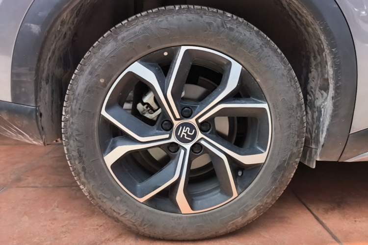 Used BYD Yuan PLUS 2024 Honor Edition 430KM Leading Model Right Rear Wheel Hub