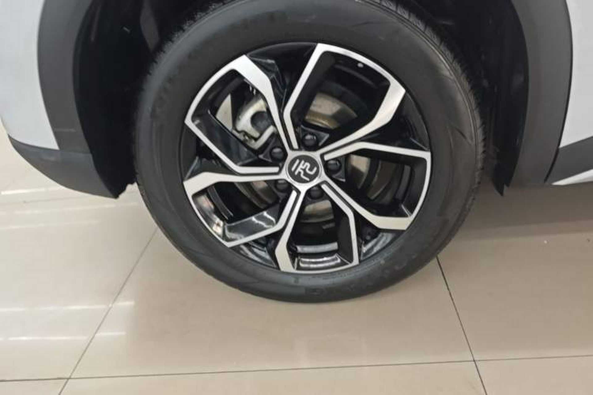 Used BYD Yuan PLUS 2024 Honor Edition 510KM Leading Model Right Rear Wheel Hub
