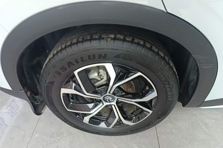 Used BYD Yuan PLUS 2024 Honor Edition 510KM Leading Model Right Rear Wheel Hub