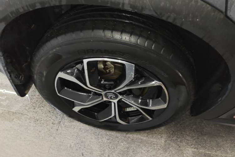 Used BYD Yuan PLUS 2024 Honor Edition 430KM Beyond Model Right Rear Wheel Hub