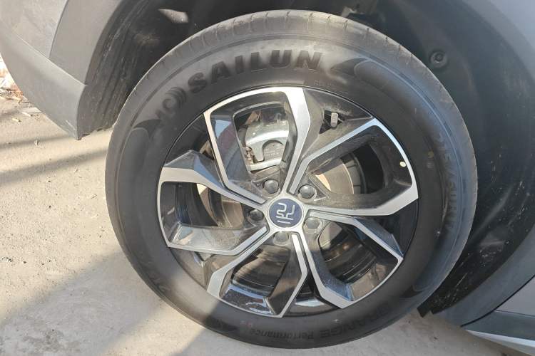 Used BYD Yuan PLUS 2024 Honor Edition 510KM Leading Model Right Rear Wheel Hub