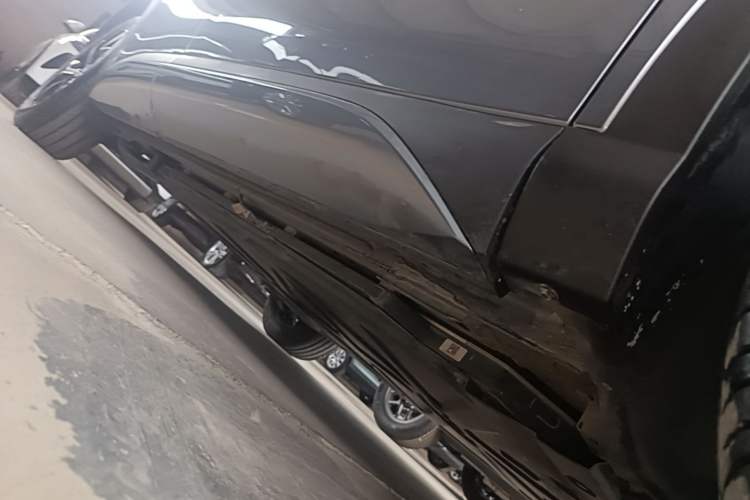 Used BYD Yuan PLUS 2024 Honor Edition 430KM Leading Model Right Side Sill