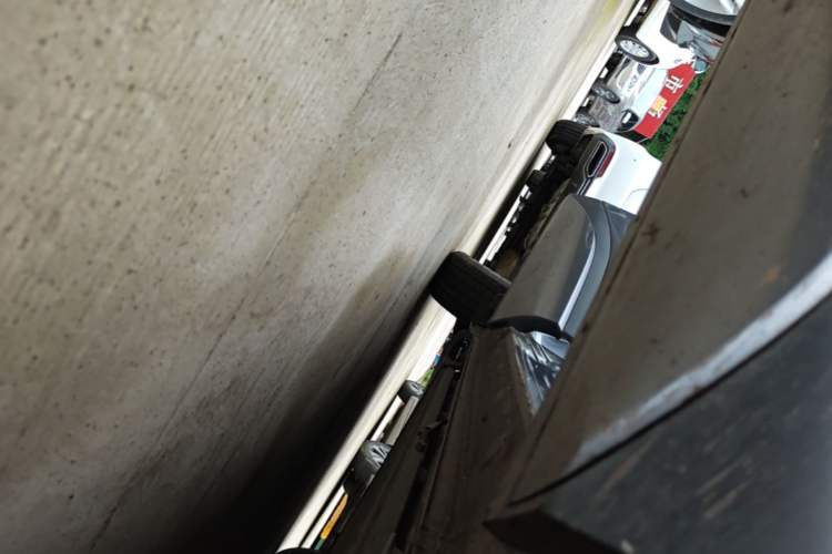 Used BYD Yuan PLUS 2024 Honor Edition 430KM Leading Model Right Side Sill