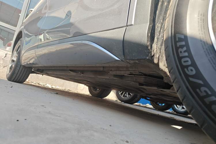 Used BYD Yuan PLUS 2024 Honor Edition 510KM Leading Model Right Side Sill