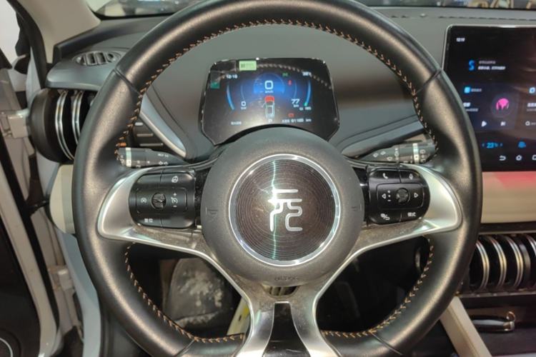 Used BYD Yuan PLUS 2024 Honor Edition 510KM Leading Model Steering Wheel