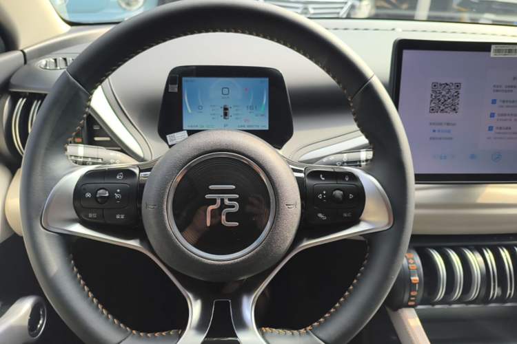 Used BYD Yuan PLUS 2024 Honor Edition 430KM Leading Model Steering Wheel
