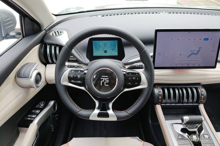 Used BYD Yuan PLUS 2024 Honor Edition 510KM Beyond Model Steering Wheel
