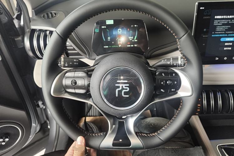 Used BYD Yuan PLUS 2024 Honor Edition 510KM Beyond Model Steering Wheel