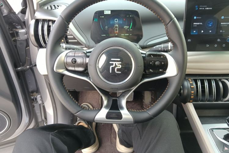 Used BYD Yuan PLUS 2024 Honor Edition 510KM Beyond Model Steering Wheel