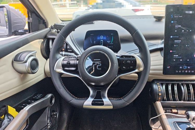 Used BYD Yuan PLUS 2024 Honor Edition 510KM Leading Model Steering Wheel