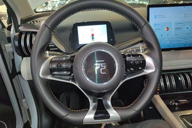 Used BYD Yuan PLUS 2024 Honor Edition 510KM Leading Model Steering Wheel
