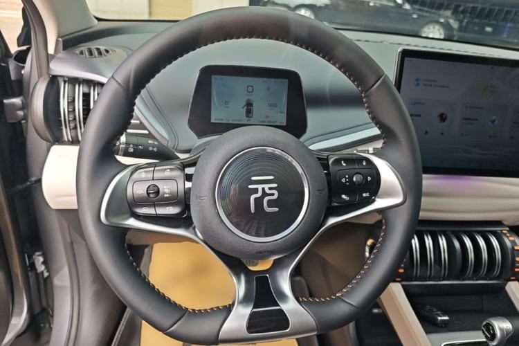 Used BYD Yuan PLUS 2024 Honor Edition 510KM Beyond Model Steering Wheel