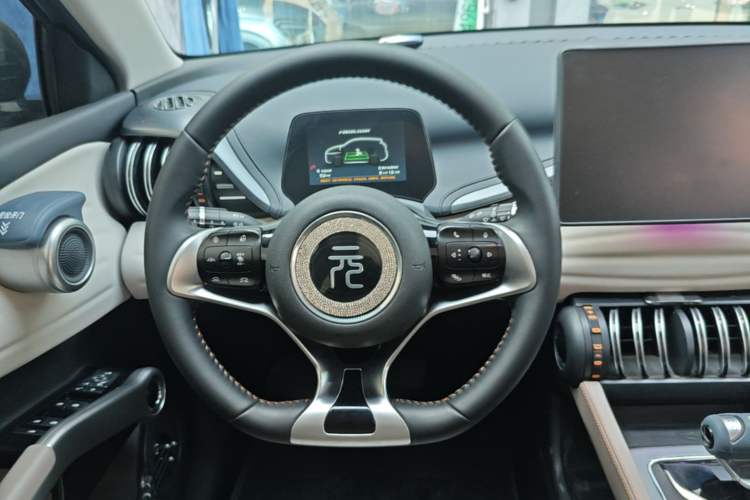 Used BYD Yuan PLUS 2024 Honor Edition 430KM Beyond Model Steering Wheel
