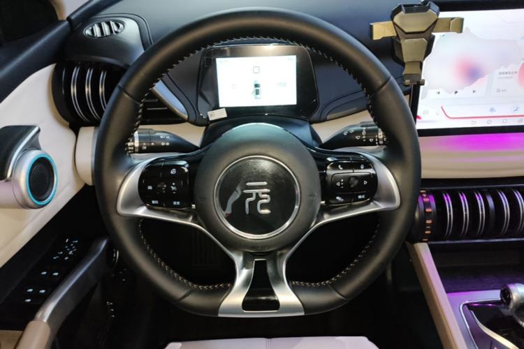 Used BYD Yuan PLUS 2024 Honor Edition 510KM Leading Model Steering Wheel