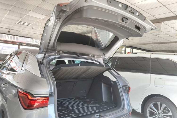 Used BYD Yuan PLUS 2024 Honor Edition 510KM Leading Model Trunk