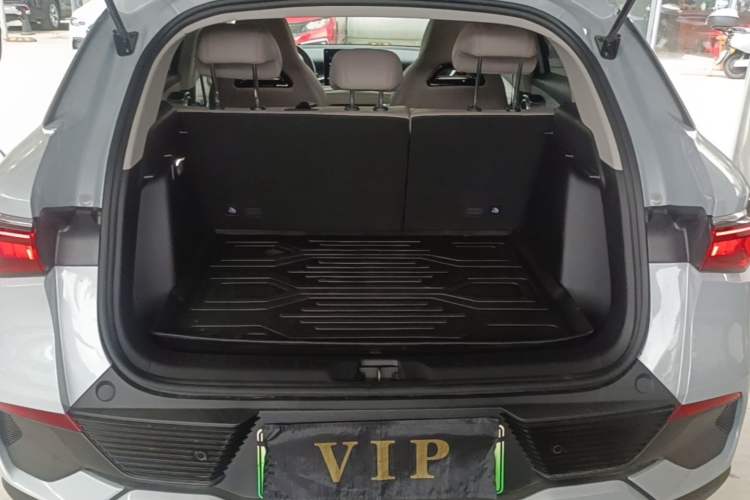 Used BYD Yuan PLUS 2024 Honor Edition 510KM Beyond Model Trunk
