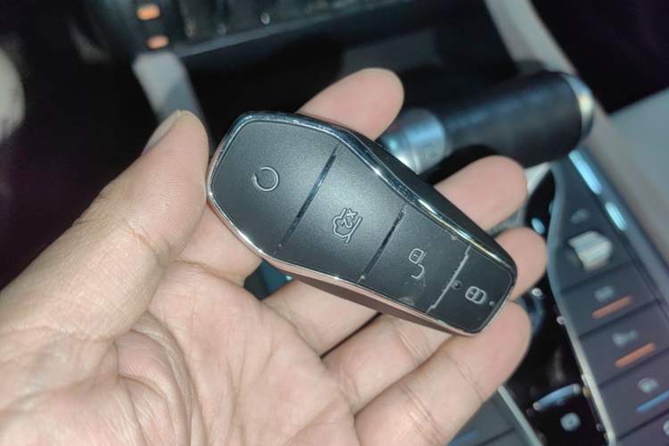 Used BYD Yuan PLUS 2024 Honor Edition 510KM Leading Model Vehicle Key