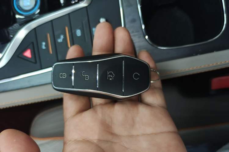 Used BYD Yuan PLUS 2024 Honor Edition 510KM Beyond Model Vehicle Key