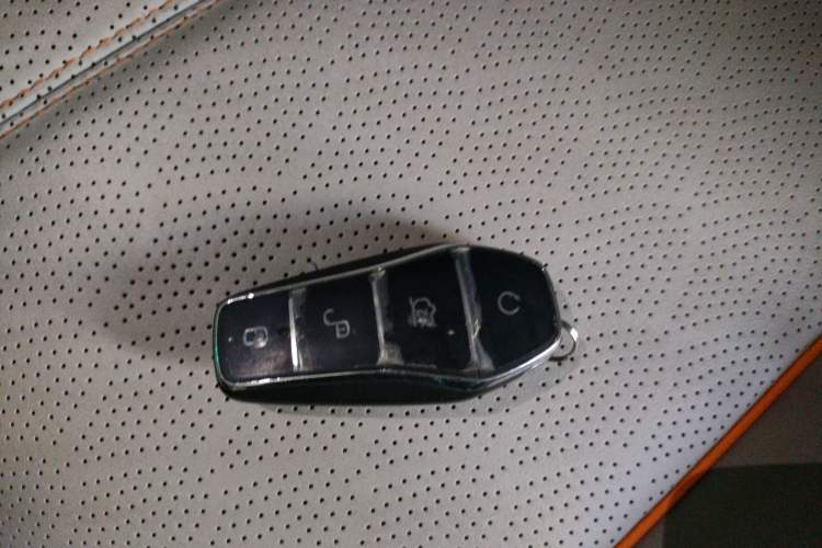Used BYD Yuan PLUS 2024 Honor Edition 510KM Beyond Model Vehicle Key