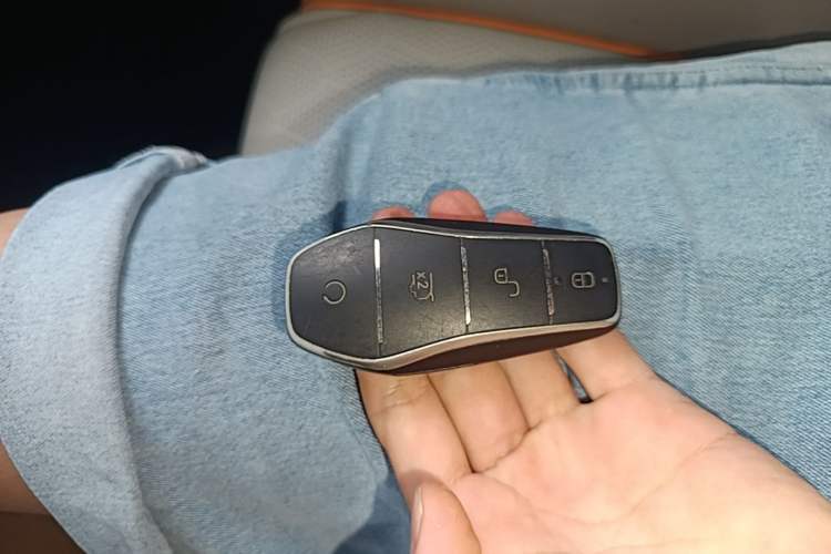 Used BYD Yuan PLUS 2024 Honor Edition 510KM Leading Model Vehicle Key