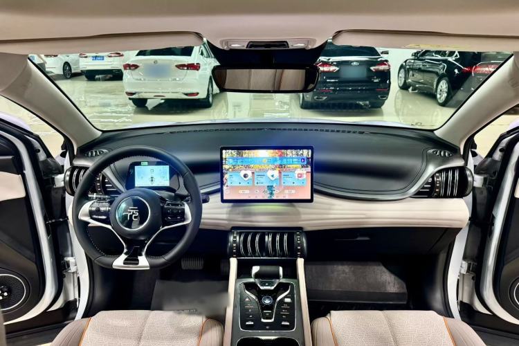 Used BYD Yuan PLUS 2024 Honor Edition 430KM Beyond Model Interior 2