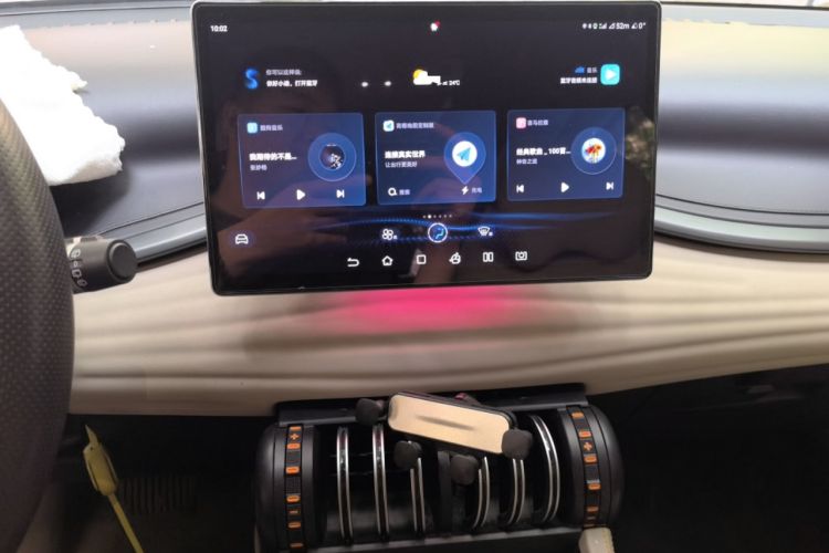 Used BYD Yuan PLUS 2024 Honor Edition 430KM Leading Model Audio And AC Panel