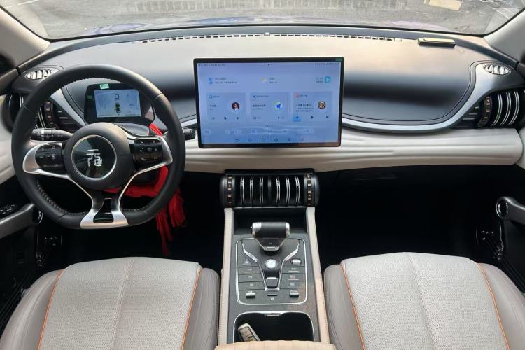 Used BYD Yuan PLUS 2024 Honor Edition 510KM Excellence Model Interior 2