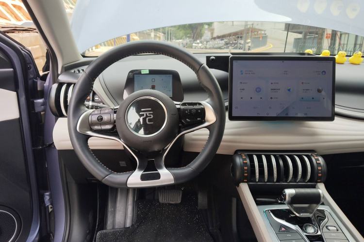 Used BYD Yuan PLUS 2024 Honor Edition 430KM Beyond Model Steering Wheel