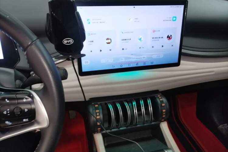 Used BYD Yuan PLUS 2024 Honor Edition 430KM Beyond Model Audio And AC Panel