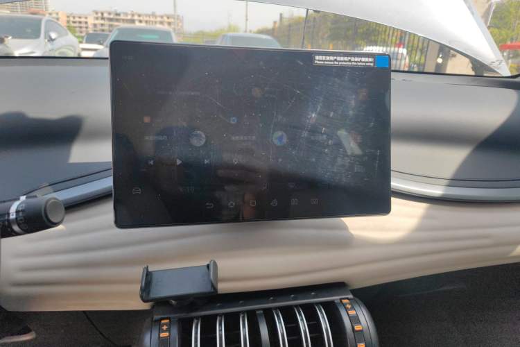 Used BYD Yuan PLUS 2024 Honor Edition 430KM Leading Model Audio And AC Panel