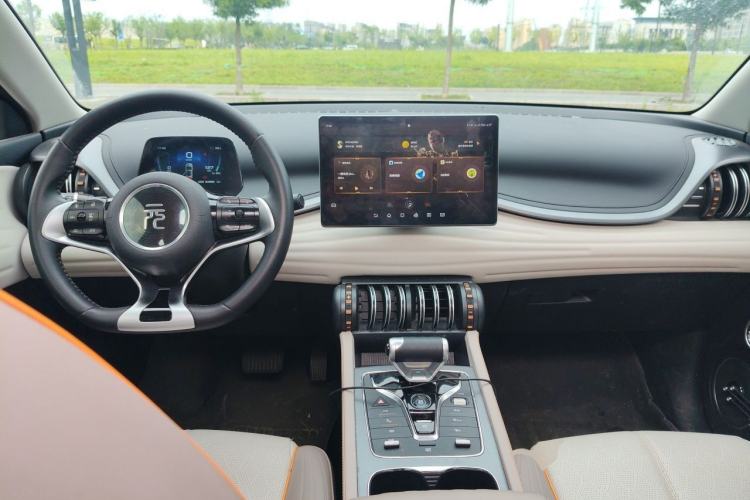 Used BYD Yuan PLUS 2024 Honor Edition 510KM Beyond Model Center Console