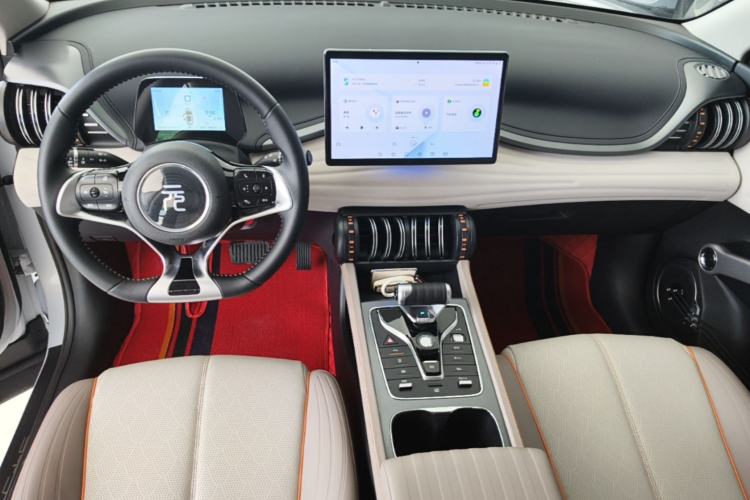Used BYD Yuan PLUS 2024 Honor Edition 510KM Leading Model Center Console