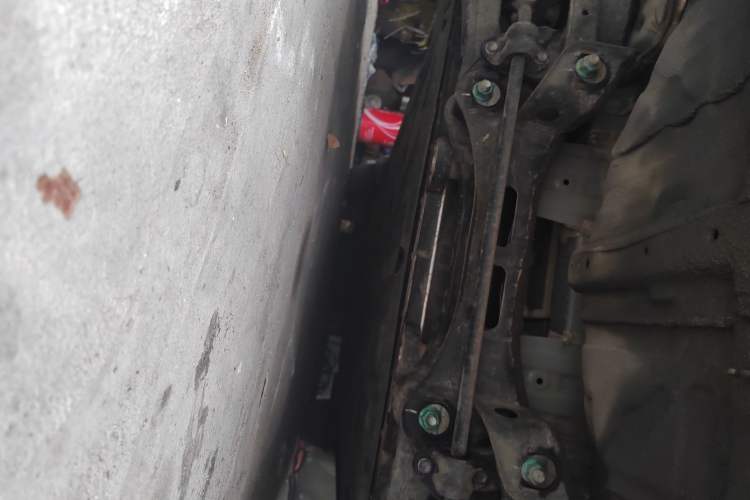 Used BYD Yuan PLUS 2024 Honor Edition 510KM Leading Model Chassis Rear