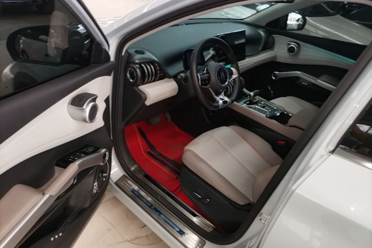 Used BYD Yuan PLUS 2024 Honor Edition 430KM Beyond Model Driver Seat