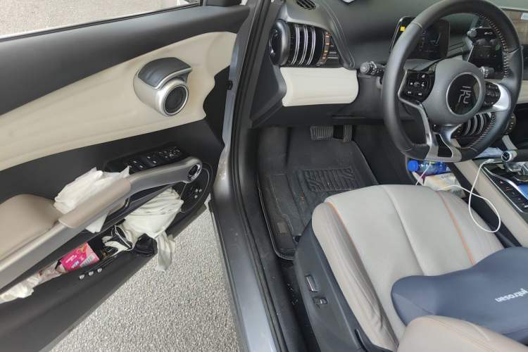 Used BYD Yuan PLUS 2024 Honor Edition 510KM Leading Model Driver Seat