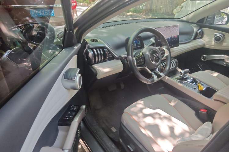 Used BYD Yuan PLUS 2024 Honor Edition 430KM Beyond Model Driver Seat