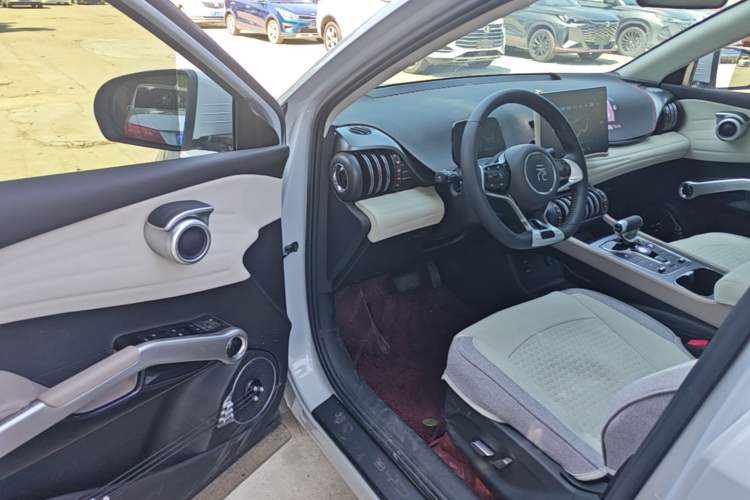 Used BYD Yuan PLUS 2024 Honor Edition 430KM Beyond Model Driver Seat