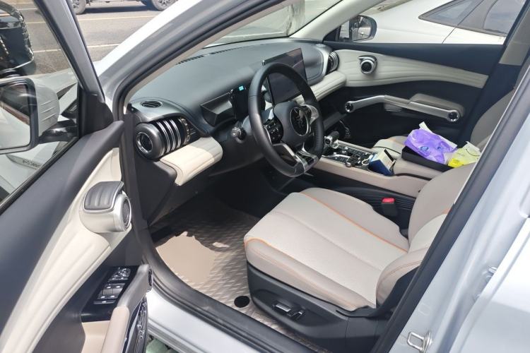 Used BYD Yuan PLUS 2024 Honor Edition 430KM Beyond Model Driver Seat
