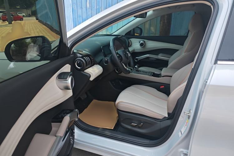 Used BYD Yuan PLUS 2024 Honor Edition 430KM Beyond Model Driver Seat