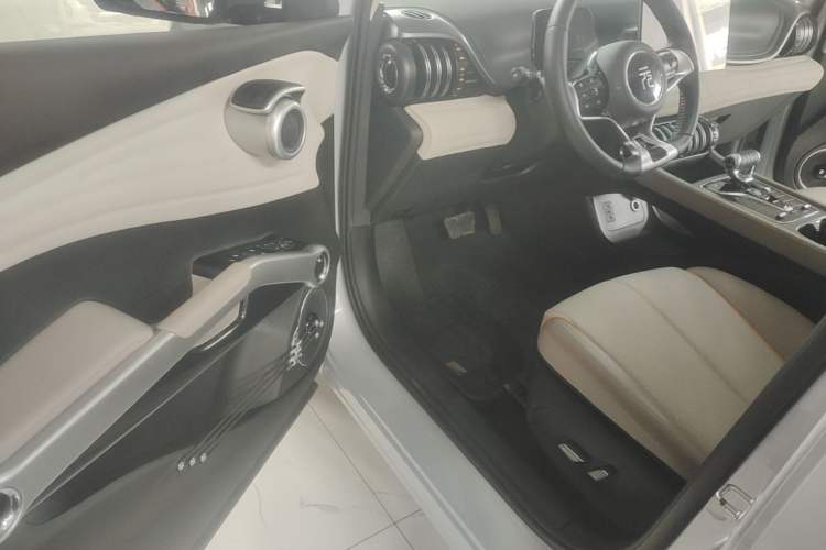 Used BYD Yuan PLUS 2024 Honor Edition 510KM Beyond Model Driver Seat
