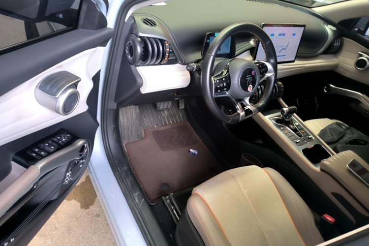 Used BYD Yuan PLUS 2024 Honor Edition 430KM Beyond Model Driver Seat