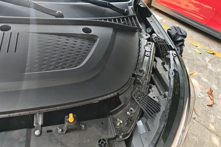 Used BYD Yuan PLUS 2024 Honor Edition 510KM Beyond Model Engine Bay Left