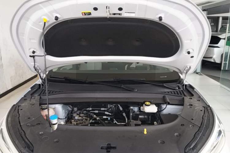 Used BYD Yuan PLUS 2024 Honor Edition 430KM Beyond Model Engine Bay