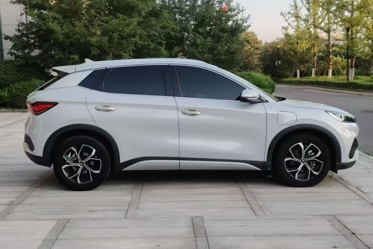 Used BYD Yuan PLUS 2024 Honor Edition 430KM Beyond Model Exterior 3