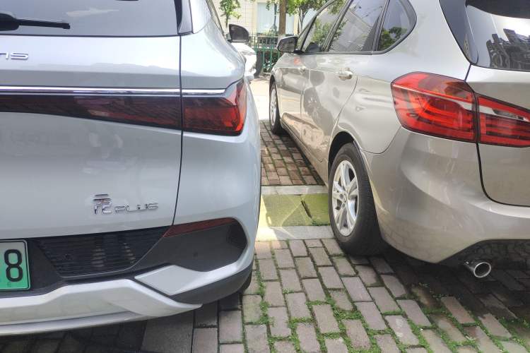 Used BYD Yuan PLUS 2024 Honor Edition 430KM Beyond Model Exterior 3